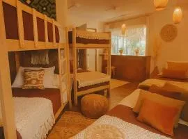 Casa Moore