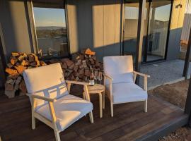 Alpine Oakford Private Guest Suite，位于沃东加的酒店