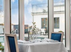 盖斯林根酒店，位于斯坎法尔斯特布的带热水浴缸的酒店