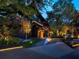 Blossom House Beijing Houhai