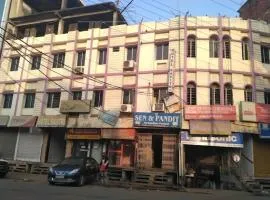 HOTEL SREE SAVITRI Near Shree Baba Baidyanath Jyotirlinga Temple - Free Wifi And Parking Facilities - Spacious and Fully Air Conditioned Rooms - Best Hotel In Deoghar