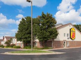 Super 8 by Wyndham Carthage