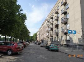 Apartment Old Town Riga River View，位于里加Arsenals Exhibition Hall附近的酒店