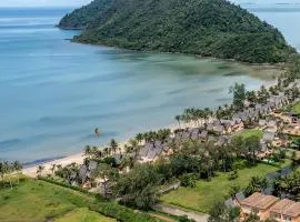 Siam Royal View Beachfront Villa by PSR