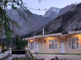 The cozy corner inn，位于Gulmit的酒店