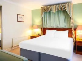 The Courtyard Hotel Near Leeds