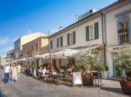 Nautilus Suites & Rooms