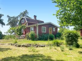 2 Bedroom Stunning Home In Kalmar，位于卡尔马的酒店