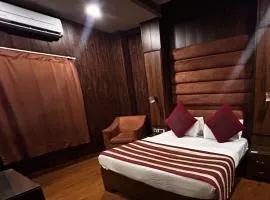 Hotel Swades Inn