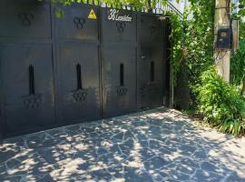 Guest house O'live，位于鲁斯塔维的酒店