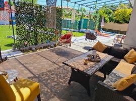 Casa La Bunicu - Curte privata & liniste，位于泰基尔吉奥尔的酒店