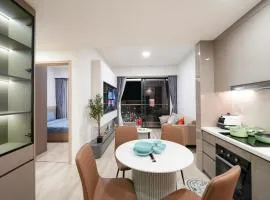 Luxury Apartment-Vinhomes Grand Park Quận 9-Plus 2PN