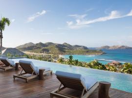 Exclusive Villa in a Privileged Place，位于古斯塔维亚的酒店