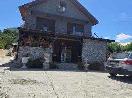 Casa Rico，位于图尔恰的民宿