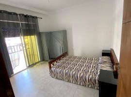 Residence Pool Beach 5 min，位于拉乌的酒店