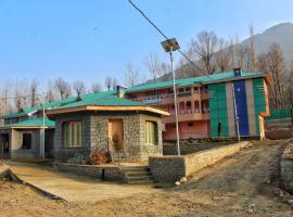 Hotel O Raj Shah Hotel And Resturant，位于Wāngom的酒店