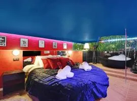 Secret Love Room
