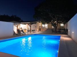 Villa Iva，位于Raštević的酒店