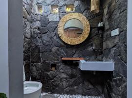Nomads Hideaway Near Matara Railway Station，位于马特勒的酒店