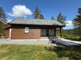 Flott familiehytte p&aring; Hauk&aring;s i Strandebarm，位于Kvam的乡村别墅