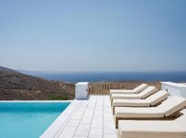 Morfes Luxury Apartments，位于Triandáros的酒店