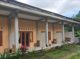 Pondok Evsi，位于森纳儒的酒店