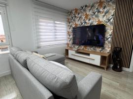 Apartamentos Turísticos Las Claras 2，位于托尔德西拉斯的酒店