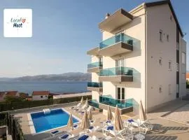 Apartments BlueView
