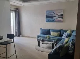 Apparemment sur mer avec piscine al Mansouria