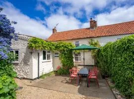 3 Bed in Docking 43950