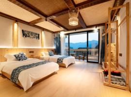 Xijiang Longtang Liyuan Mountain Resort B&B，位于雷山县的宠物友好酒店