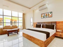 Hotel O DREAM INN，位于阿尔瓦尔的酒店