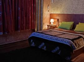 La Perla Cuencana Hostal，位于昆卡的酒店