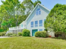 Boat Nearby Barters Island Home with Views