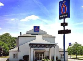 桑达斯基米兰6号汽车旅馆，位于米兰诺的酒店