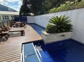 Duplex com garagem em Itaipava