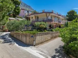Apartments by the sea Lokva Rogoznica, Omis - 24321