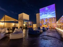 Giverny Hotel