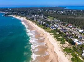 'The Sea Shell' Brand New, Direct Beach Access