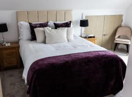 Luxury 2BR Penthouse Exmouth，位于埃克斯茅斯的酒店