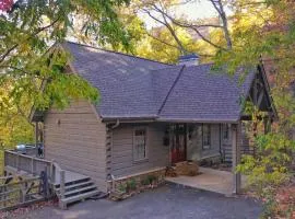 Elemental Bliss - Enjoy cookouts on the deck and peaceful valley views