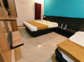 Bhavani cBhakt niwas，位于Tuljapur的酒店