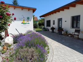 Wohlfühlhof Bachzelt，位于Weitersfeld的酒店