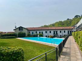 Le Terrazze del Garda - Immobili e Soluzioni Rent，位于马内尔巴的酒店