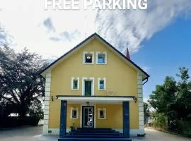 Pension Smart Living Suites