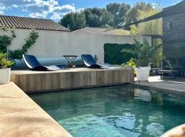 Designer villa & nature, close to Montpellier, pool