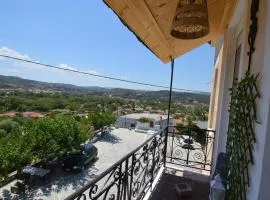 Avlonari Evias flat in the Central Square