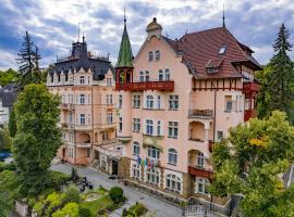 Spa Hotel Villa Smetana，位于卡罗维发利的酒店