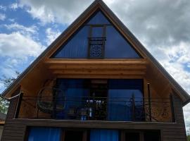 RIVERSIDE Cottage，位于马尔特维利的酒店