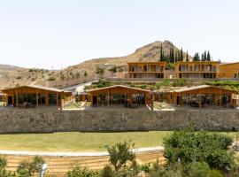 Wakan Farm Villas El Souda - مزرعة وكن الريفية - قرية شرمه，位于Muqammar的酒店